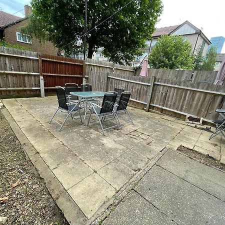 London Stratford 3 Bedrooms House, Separate Reception, Close To Abba, Westfield, Olympic Stadium Extérieur photo