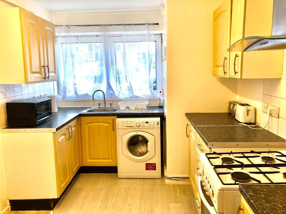 London Stratford 3 Bedrooms House, Separate Reception, Close To Abba, Westfield, Olympic Stadium Extérieur photo